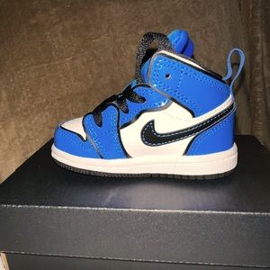 Baby Nike Air Jordan 1 Mid